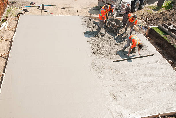Best Commercial Concrete Services in Grottoes, VA